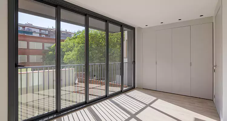 Balcony Sliding Glass Doors in Lake Magdalene, FL