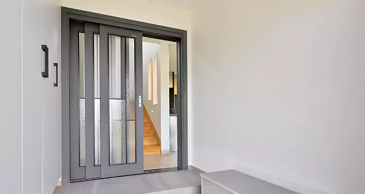 Fix Sliding Patio Door Rollers in Lake Magdalene, FL