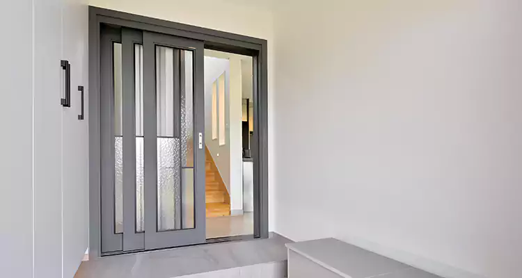 Affordable Sliding Glass Door Repair That Works in Lake Magdalene, FL